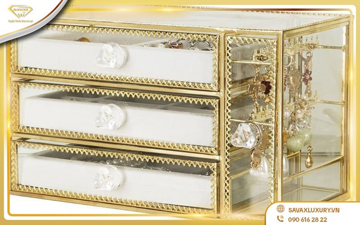 Gia công tủ trang sức cao cấp