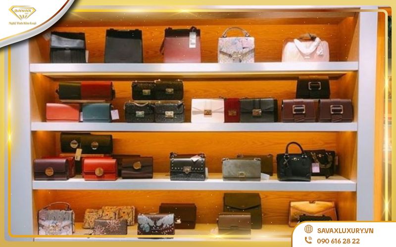cửa hàng túi xách gần đây