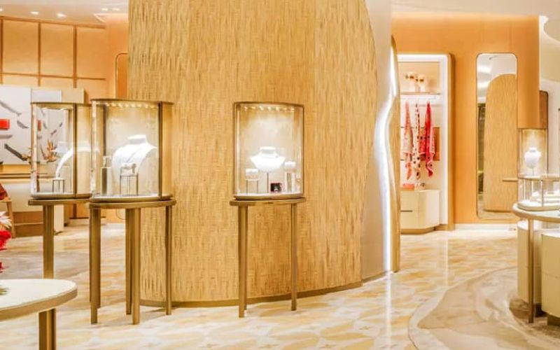 Tính năng bảo vệ và tiện ích