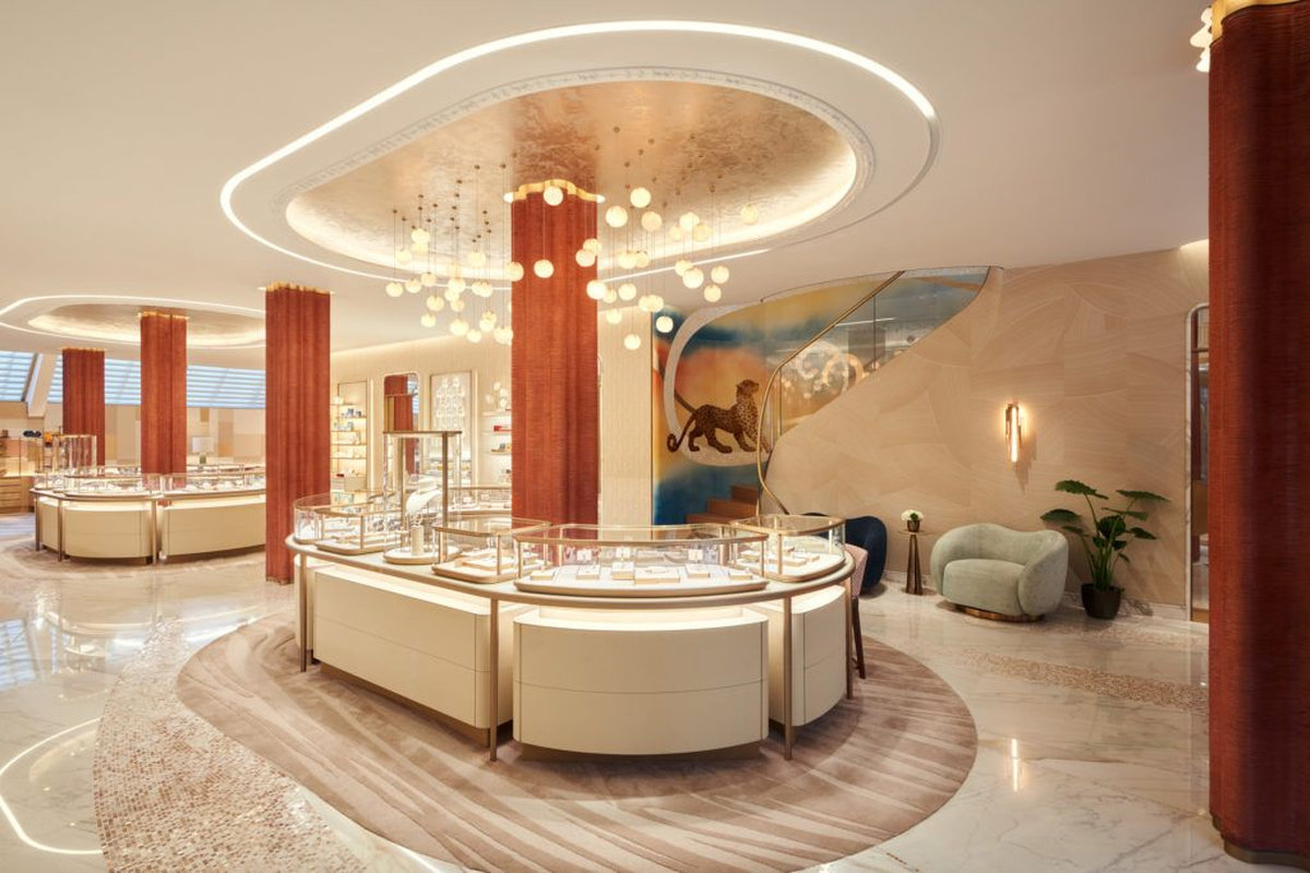 Gia công shop trang sức chuyên nghiệp