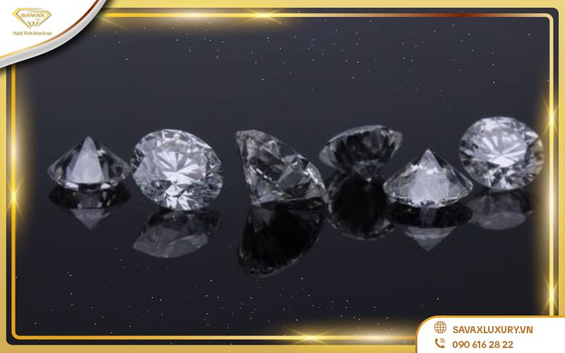 Chất nào là thành phần chính của viên kim cương?