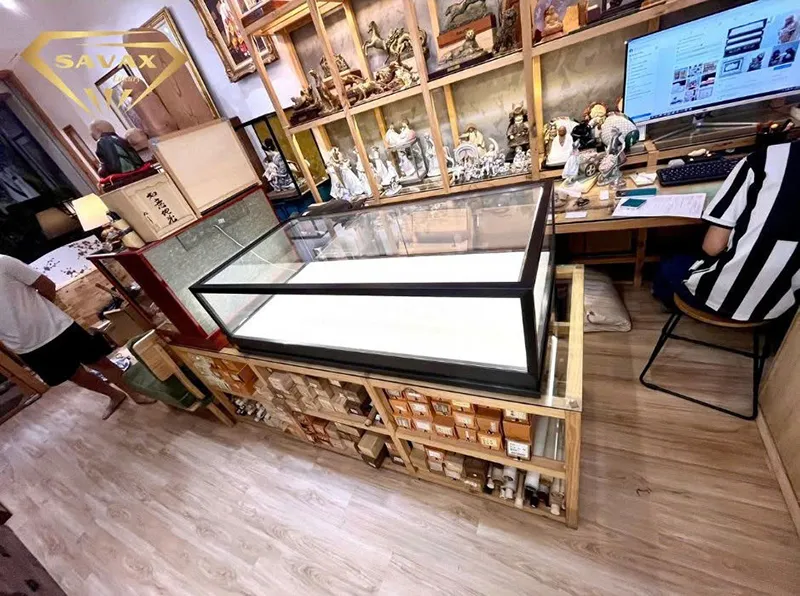 Báo giá tủ trưng bày Savax Luxury