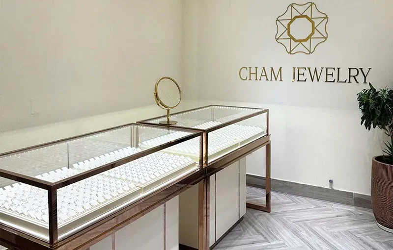 Thiết kế thi công tủ trưng bày cho CHAM Jewerly