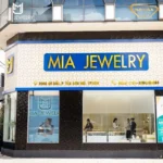 thiết kế và thi công tủ trưng bày trang sức MiA Jewelry