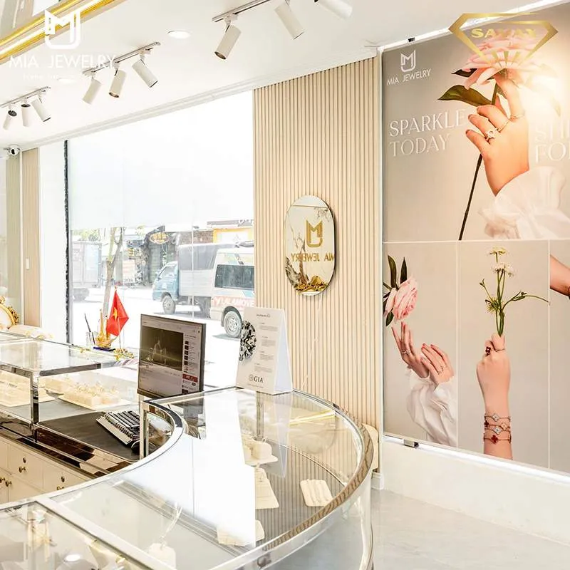 thiết kế và thi công tủ trưng bày trang sức MiA Jewelry