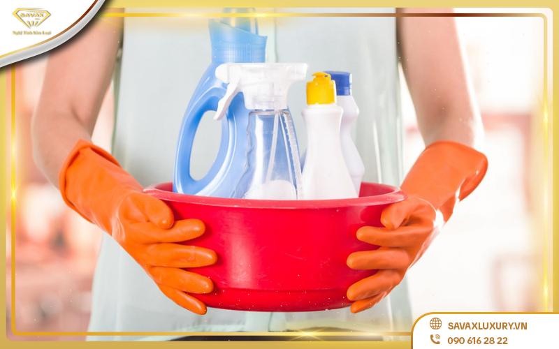 Tránh tiếp xúc với hóa chất