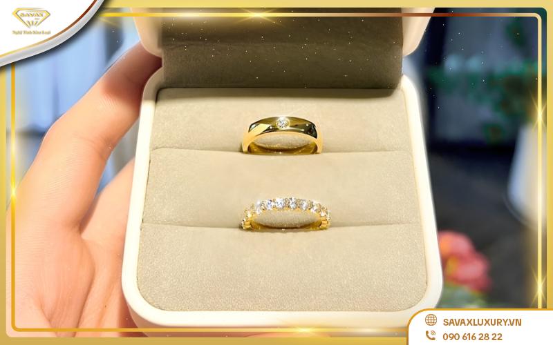 Cất trong hộp chuyên dụng khi không dùng