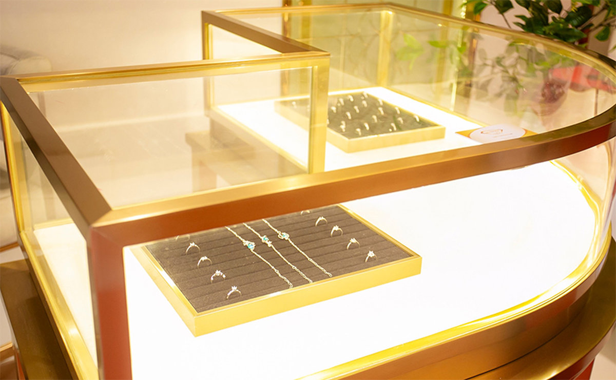 lợi ích tủ trưng bày trang sức